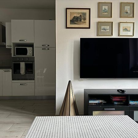 The Lighthouse - Central Apartment אאוסטה מראה חיצוני תמונה